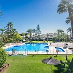 ✺Fenomenal Estudio en Milla de Oro✺Piscina✺Parking